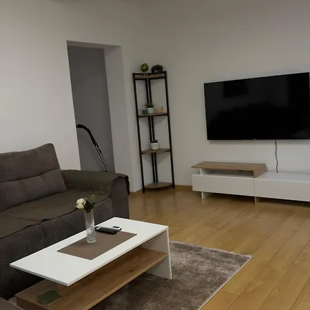 Urban Karpos Apartament Scopia